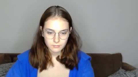 Snapshot of mila_keyy chatting on September 2025 09:31:01 PM mila_keyy online show from September 2025 09:31:01 PM