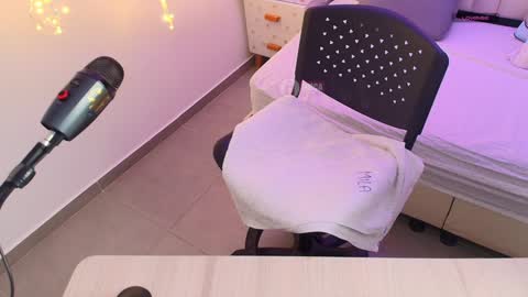 Snapshot of mila_kiitty chatting on December 2024 11:17:02 AM Milena online show from December 2024 11:17:02 AM