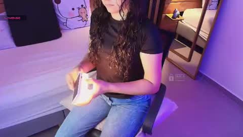 Milena  online show from June 2026 11:25:02 AM