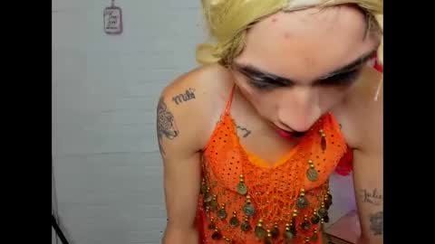 Snapshot of mila_leon chatting on October 2025 03:31:02 AM Mila online show from October 2025 03:31:02 AM