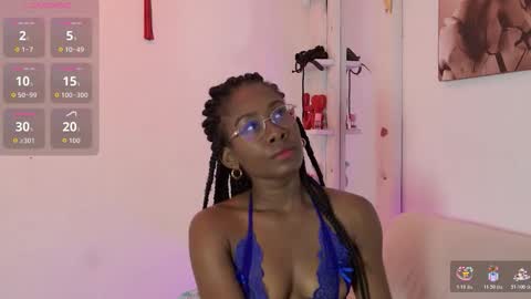 Snapshot of mila_n_max chatting on October 2025 01:04:02 PM Mila Max online show from October 2025 01:04:02 PM