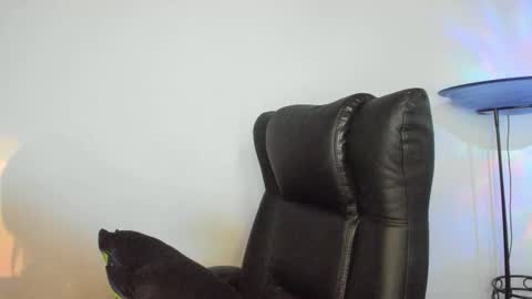 Snapshot of mila_paramo chatting on October 2025 01:28:01 AM Camila online show from October 2025 01:28:01 AM