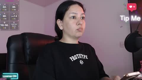 Snapshot of mila_phoenix chatting on November 2025 10:04:02 AM mila_phoenix online show from November 2025 10:04:02 AM