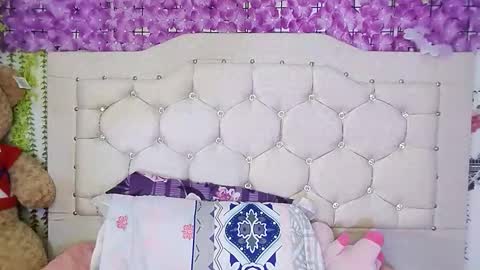 laura online show from March 2026 03:54:01 AM