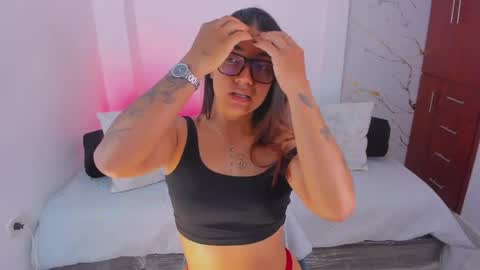 martina online show from April 2026 03:26:01 AM