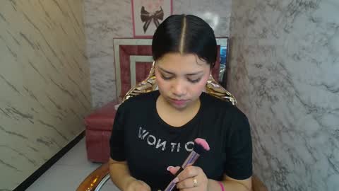 Mila  online show from January 2025 01:09:02 PM