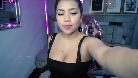 Mila  online show from January 2025 01:01:01 PM