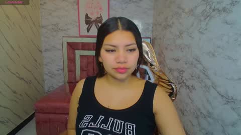 Mila  online show from January 2025 01:00:02 PM