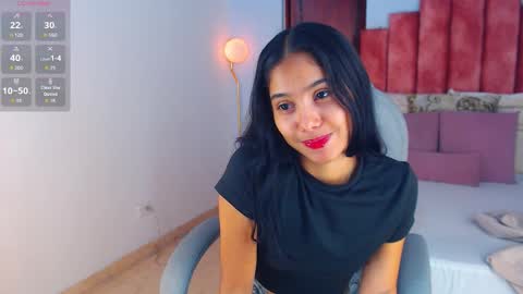 Snapshot of milaa_star chatting on October 2025 04:04:02 AM milaa_star online show from October 2025 04:04:02 AM