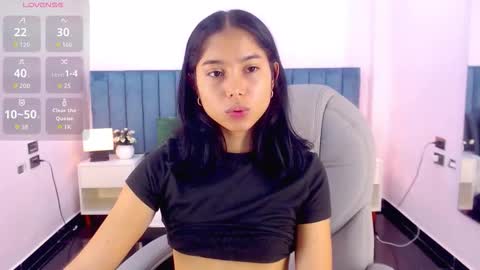 Snapshot of milaa_star chatting on March 2026 04:48:01 AM milaa_star online show from March 2026 04:48:01 AM