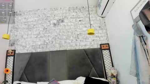 mila online show from December 2025 10:43:01 AM