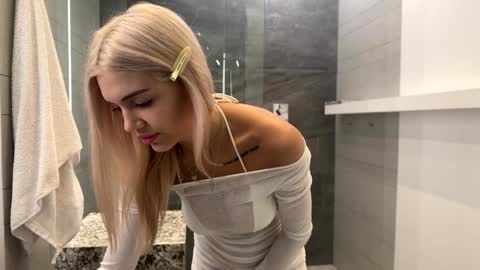 Mila and u can call me sweet bunny online show from May 2026 09:48:01 AM