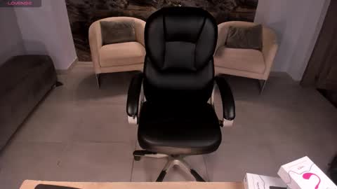 Mila online show from March 2026 03:09:02 AM