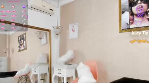 miladiosa online show from September 2025 11:55:01 AM