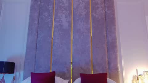 Snapshot of miladystarlight chatting on March 2025 10:10:01 PM online show from March 2025 10:10:01 PM
