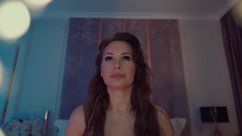 Snapshot of miladystarlight chatting on February 2026 05:11:02 PM online show from February 2026 05:11:02 PM