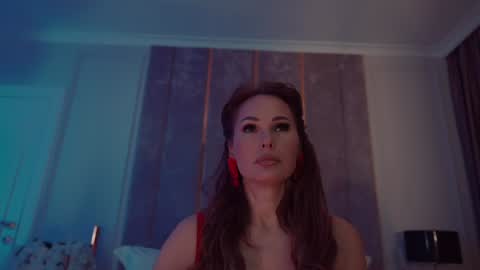 Snapshot of miladystarlight chatting on February 2026 06:06:01 PM online show from February 2026 06:06:01 PM