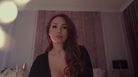 Snapshot of miladystarlight chatting on February 2026 06:14:01 PM online show from February 2026 06:14:01 PM