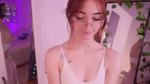 Snapshot of milaflameee_ chatting on June 2026 05:13:02 PM Mila . online show from June 2026 05:13:02 PM