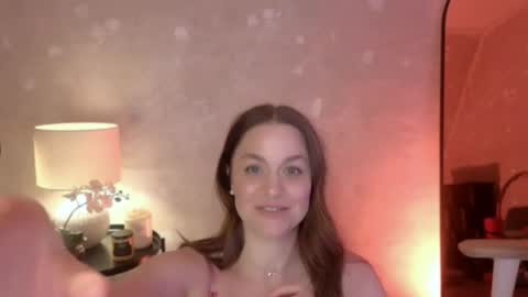 Snapshot of milafleur chatting on November 2025 03:49:01 PM Mila Fleur online show from November 2025 03:49:01 PM