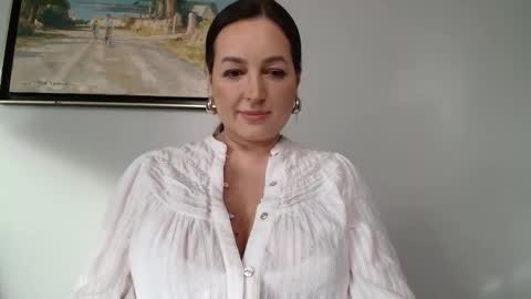 Snapshot of milafontaine chatting on February 2026 03:13:02 PM Mila Fontaine online show from February 2026 03:13:02 PM