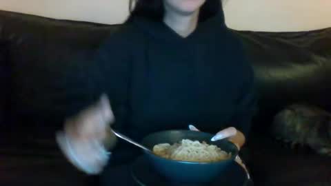 Snapshot of milagaborxx chatting on January 2026 06:11:01 PM MilaGabor online show from January 2026 06:11:01 PM