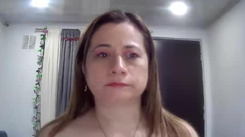 Snapshot of milagros_latin chatting on November 2025 05:15:01 PM milagros_latin online show from November 2025 05:15:01 PM