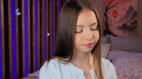 Mila online show from June 2026 03:06:01 PM