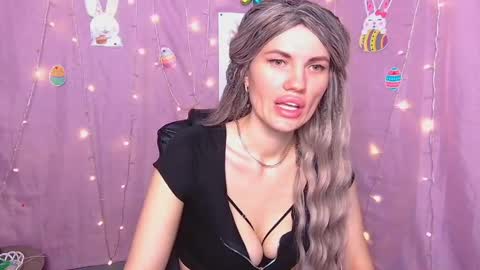 Snapshot of milaloona chatting on April 2026 07:09:02 AM Milaloona online show from April 2026 07:09:02 AM