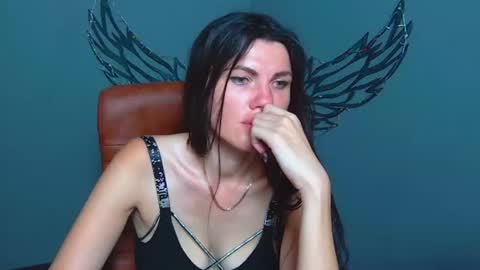 Snapshot of milaloona chatting on July 2026 06:06:01 AM Milaloona online show from July 2026 06:06:01 AM