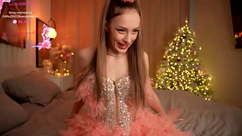 Mila online show from January 2026 03:22:01 AM