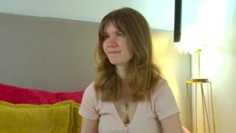 Mila online show from March 2026 06:28:02 AM