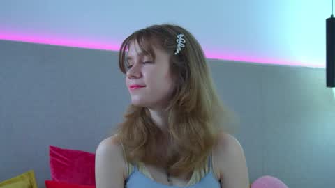 Mila online show from April 2026 06:52:01 AM