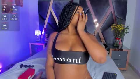 Milan  online show from February 2026 11:53:02 AM