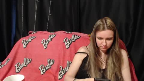 Snapshot of milana696969 chatting on April 2026 03:46:02 PM MilAna online show from April 2026 03:46:02 PM