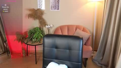 Milana online show from September 2025 09:27:02 PM