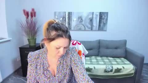 Milana online show from March 2025 04:29:02 PM