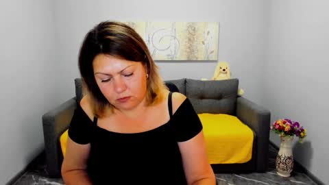 Milana online show from September 2025 06:13:01 AM