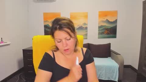 Milana online show from September 2025 11:45:02 AM