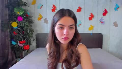 Milana online show from April 2026 06:53:01 AM