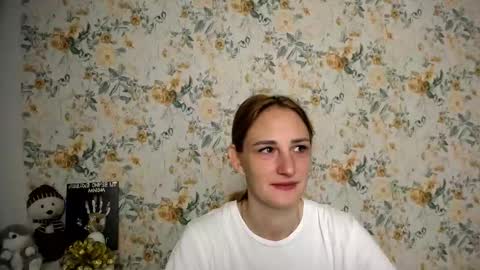 Milana online show from September 2025 05:40:01 AM