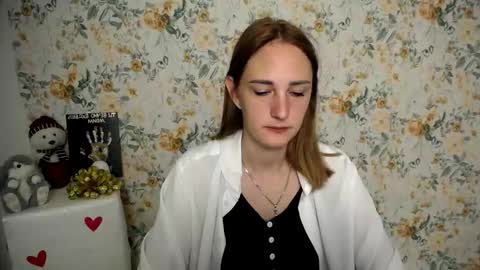 Milana online show from September 2025 05:51:01 AM