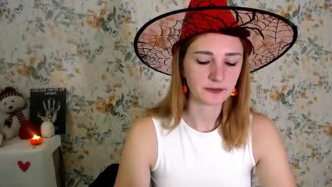 Milana online show from October 2025 07:42:01 AM