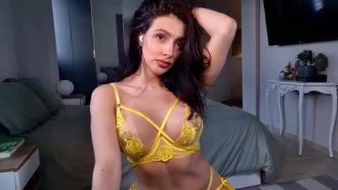 Snapshot of milana_desire chatting on February 2026 10:28:01 PM milana online show from February 2026 10:28:01 PM