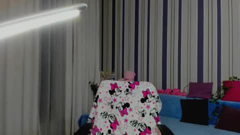 Snapshot of milanaalvis chatting on October 2025 02:34:01 PM MilanaAlvis online show from October 2025 02:34:01 PM