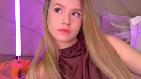 Snapshot of milanabalmain chatting on October 2025 04:31:02 AM MilanaBalmain online show from October 2025 04:31:02 AM