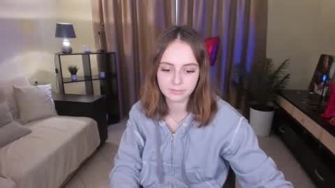 Snapshot of milanabells chatting on June 2026 03:18:01 PM MilanaBells online show from June 2026 03:18:01 PM