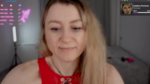 Snapshot of milanacamgirl chatting on March 2026 03:49:01 PM Milana online show from March 2026 03:49:01 PM