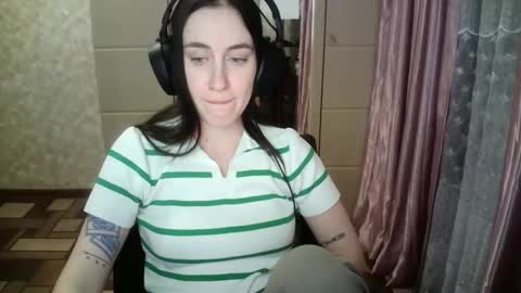 Snapshot of milanaxangel chatting on March 2025 09:54:02 PM MilanaXAngel online show from March 2025 09:54:02 PM