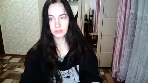 Snapshot of milanaxangel chatting on March 2025 03:27:02 PM MilanaXAngel online show from March 2025 03:27:02 PM